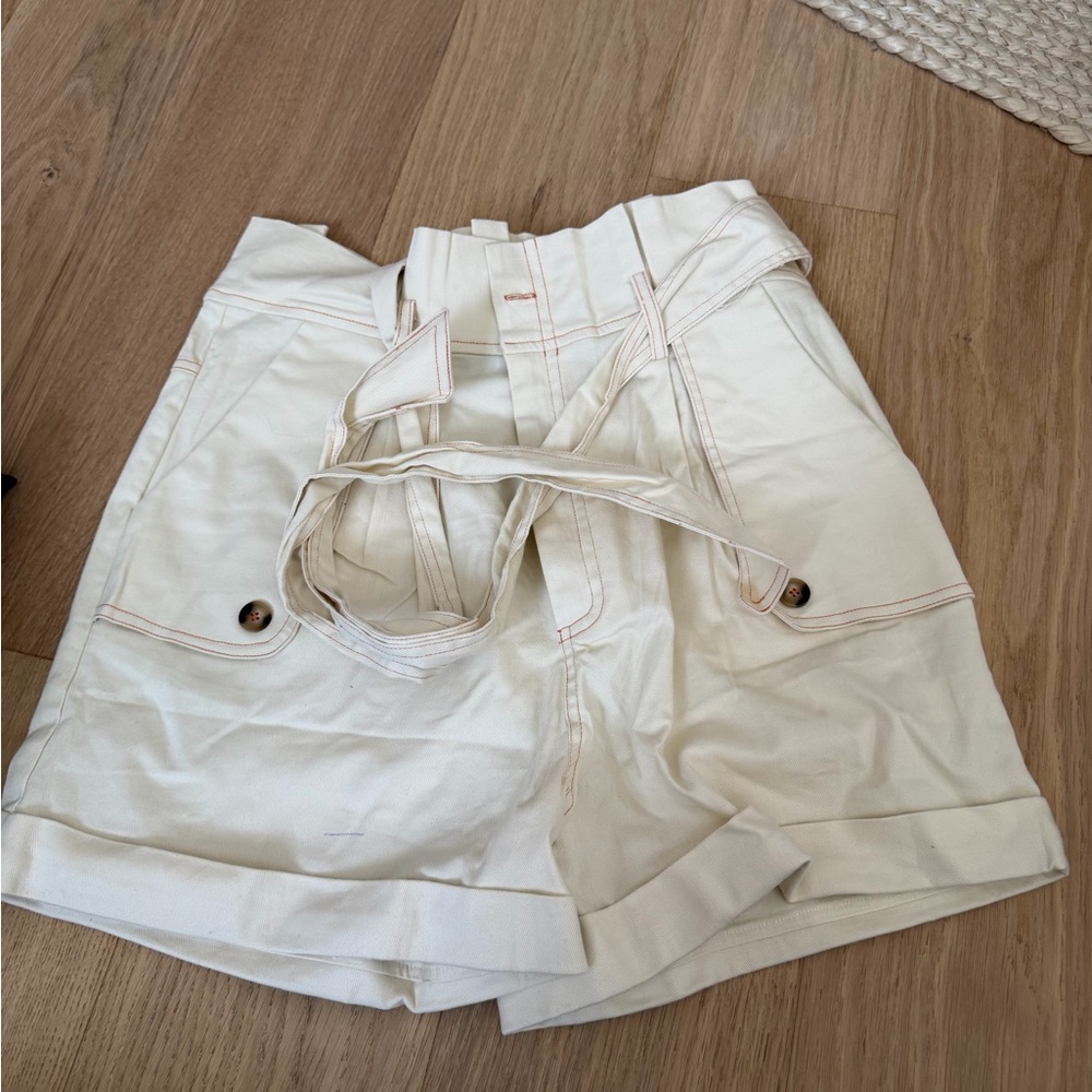 Vici High Waist Cream Shorts